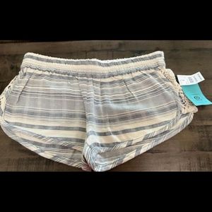 Rip Curl shorts Size M